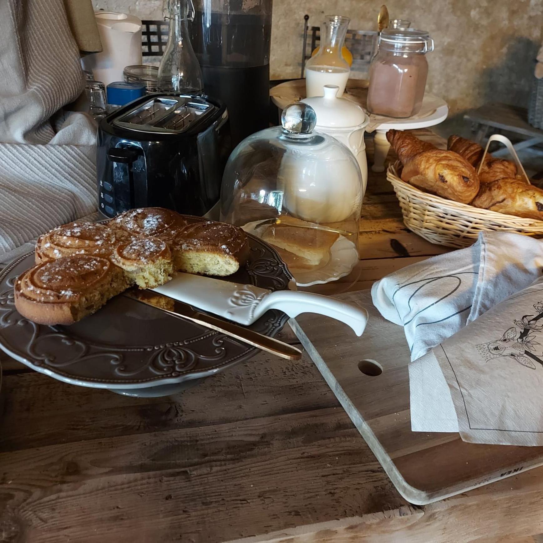 Bed and Breakfast Les Trois L à Gindou Extérieur photo